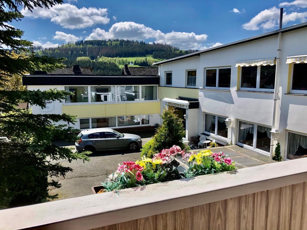 Berghotel Natura Bed & Breakfast Winterberg Exterior foto